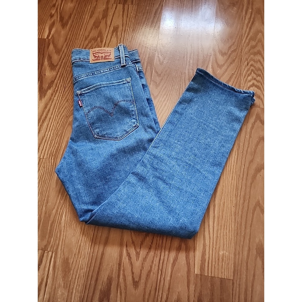 Women's Levi's 724 High Rise Slim Straight Crop Jeans Size‎ 27